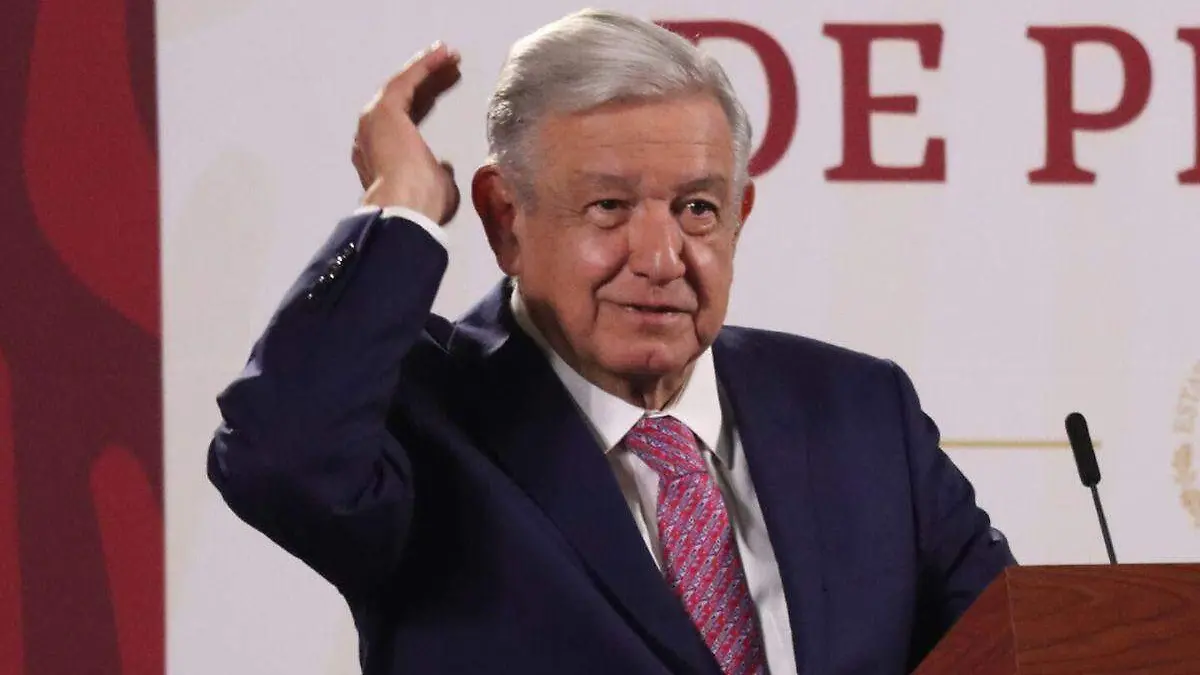 No existe nada, responde AMLO sobre contratos de empresas fantasma en el ISSSTE